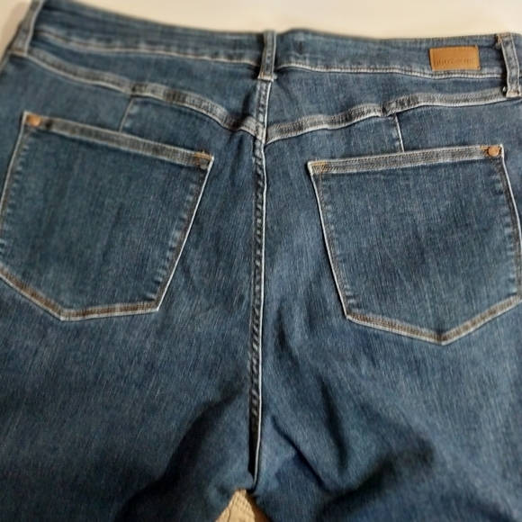 JUDI BLUE  Indigo Cropped Jeans - Picture 7 of 16